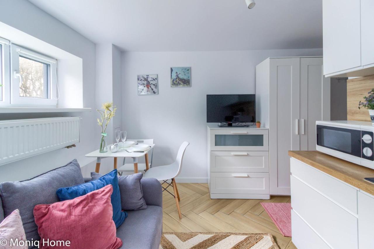 M&R Apartament Smart&Bright Batorego 16, Netflix, Free Wifi, Metro I Park Pole Mokotowskie, Stodola, Self Check-In, 5 Minut Od Centrum Warsaw Exterior photo
