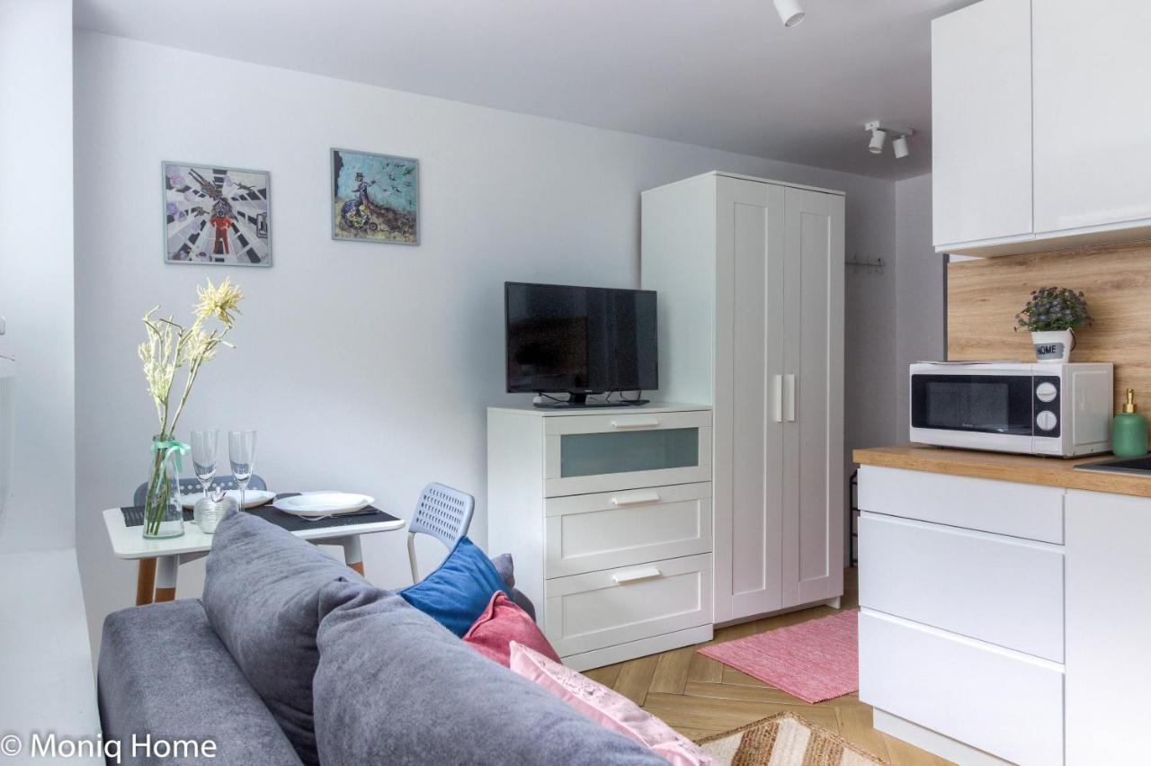 M&R Apartament Smart&Bright Batorego 16, Netflix, Free Wifi, Metro I Park Pole Mokotowskie, Stodola, Self Check-In, 5 Minut Od Centrum Warsaw Exterior photo